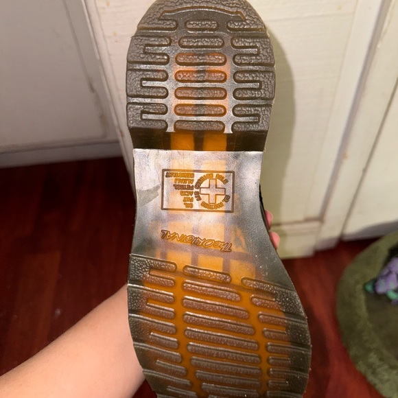 The Original Women’s Doc Martens - Picture 5 of 7
